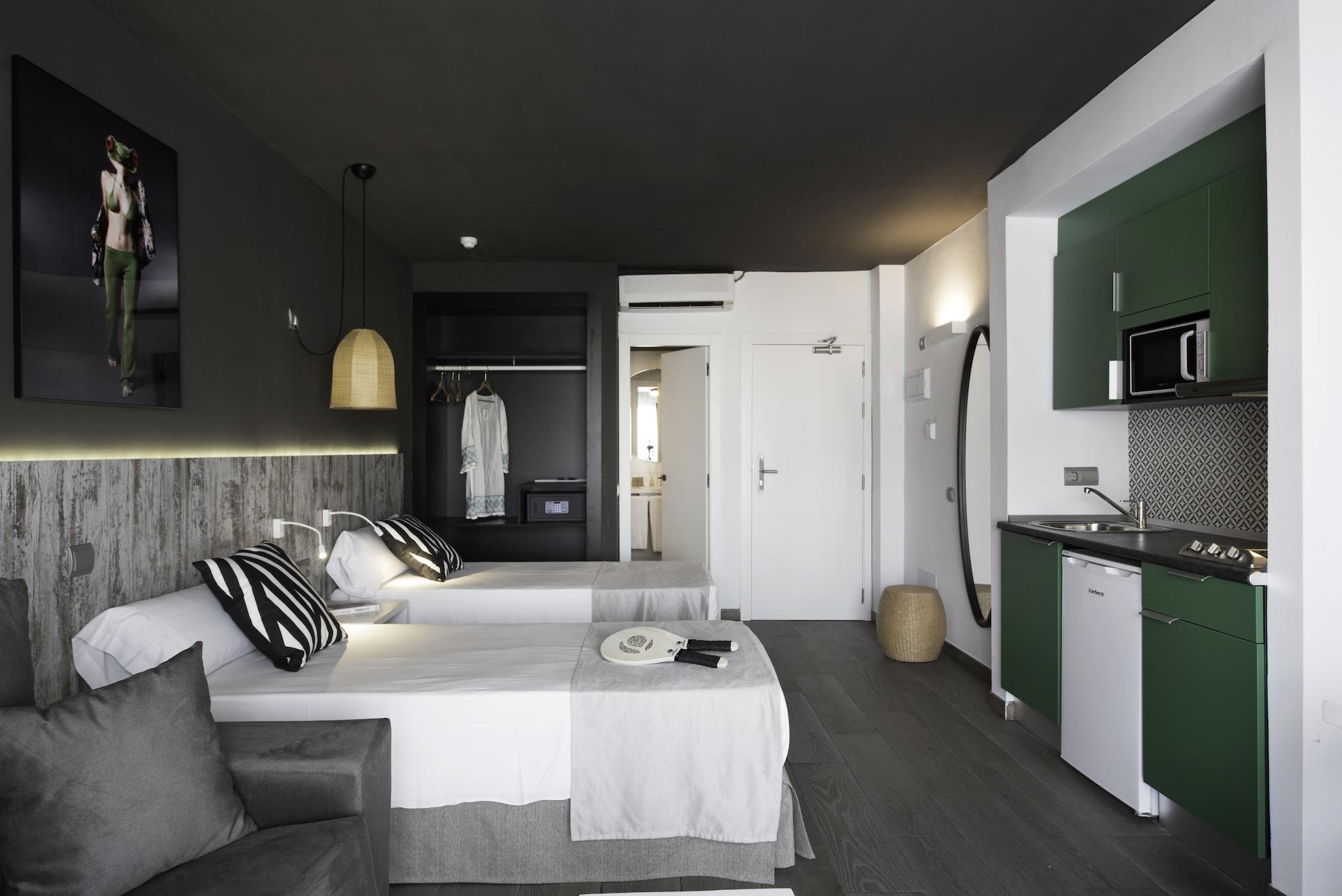 Aparthotel Vibra Mogambo - Adults Only Плая ден Боса Екстериор снимка